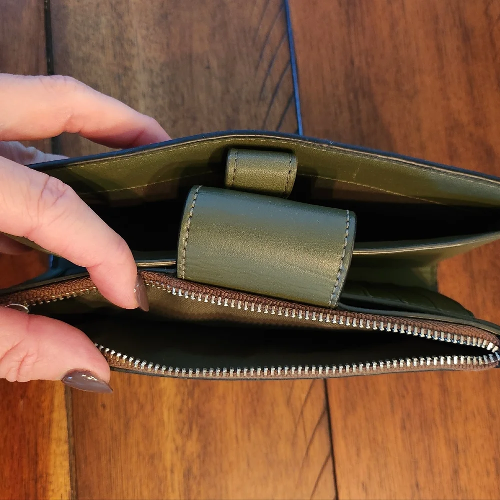 Coach Phone Wallet, Signature Canvas - Picture 3 of 7